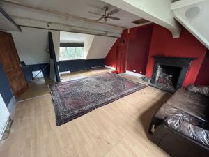 Photo 8- click for photo gallery